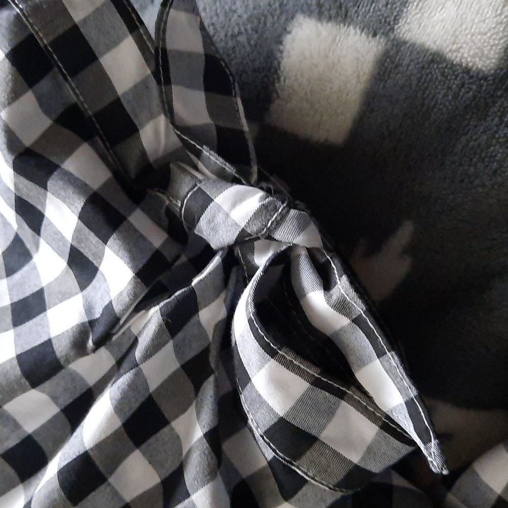 Roman's Short Sleeve Black and White Gingham Plaid Button Up Blouse Size 20 - Picture 7 of 8